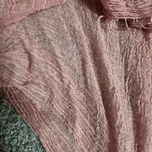 BENCH frayed edge, scarf - Picture 2 of 3